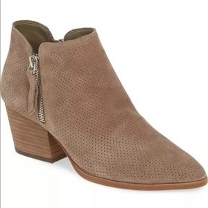 Vince Camuto Nethera Perforated Bootie Foxy Verona